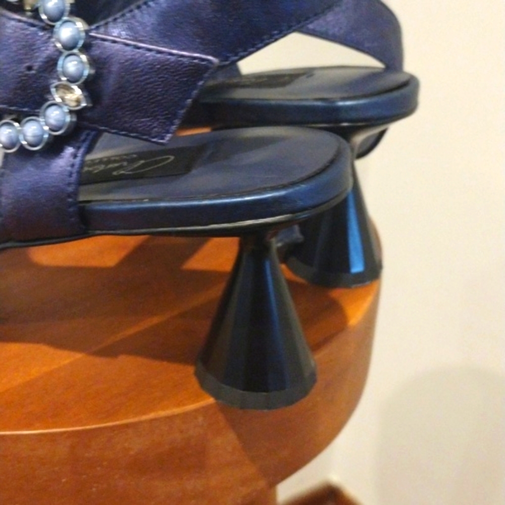 Vintage Blue Striped Heels Size 8- 8.5 EUR 39 EUC Unique Heel Sandals - Picture 7 of 11